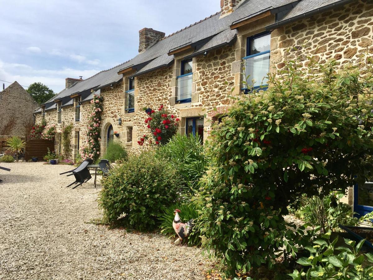 Chambre D'Hote La Pastourelle Saint-Lormel エクステリア 写真